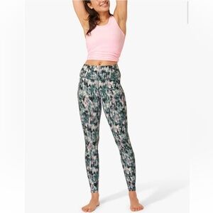 #253. Sweaty Betty Super Sculpt Butterfly 7/8 Leggings
